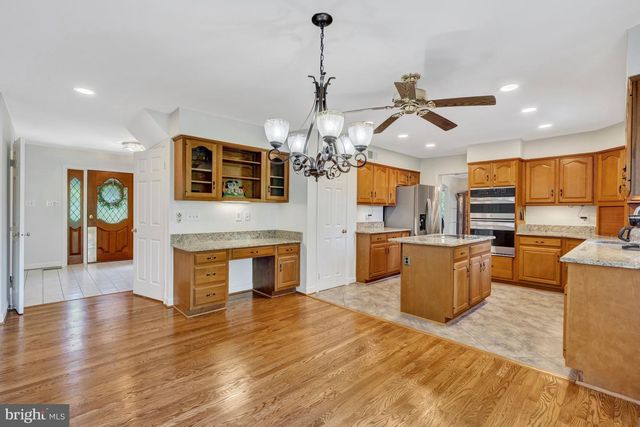 15820 HUNTON LN, Haymarket, VA 20169