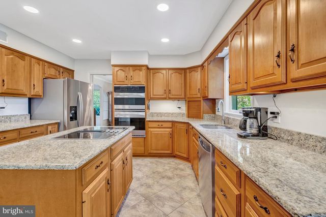 15820 HUNTON LN, Haymarket, VA 20169