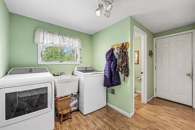 1971 Weatherhill Drive, Dexter, MI 48130