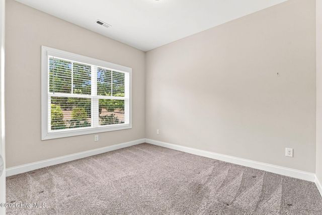 129 Devonshire Avenue W, Seven Lakes, NC 27376