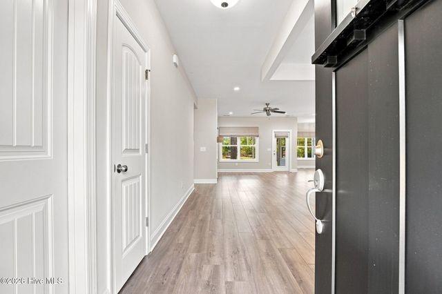 129 Devonshire Avenue W, Seven Lakes, NC 27376