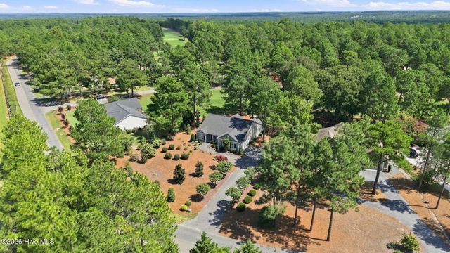 129 Devonshire Avenue W, Seven Lakes, NC 27376