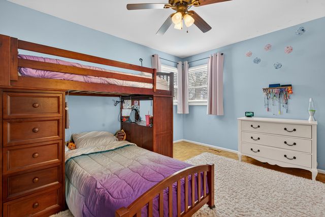 847 Division Street, Northbrook, IL 60062