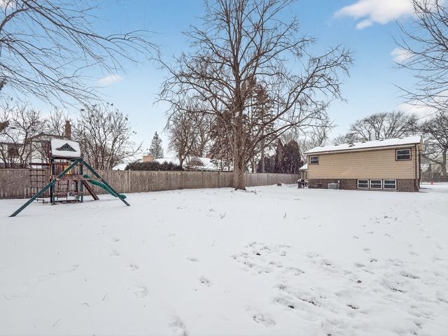 847 Division Street, Northbrook, IL 60062