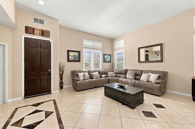 643 Shasta, Corona, CA 92881