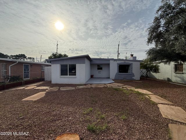 3014 E 19th Street, Tucson, AZ 85716