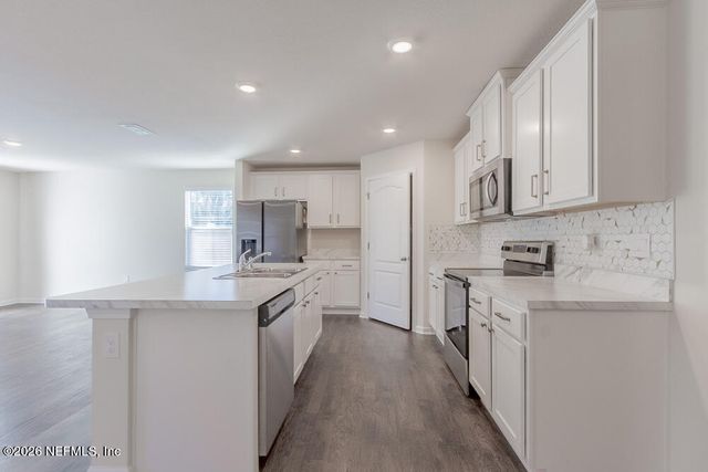 2290 WILLOW SPRINGS Drive, Green Cove Springs, FL 32043