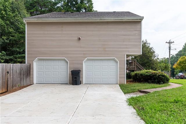 409 Arnold Road, Lawrenceville, GA 30044