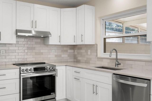 1599 AMBERLEA DRIVE S, Dunedin, FL 34698