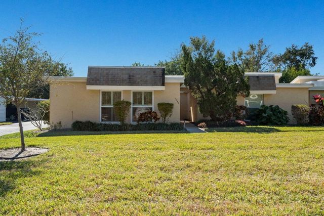 1599 AMBERLEA DRIVE S, Dunedin, FL 34698