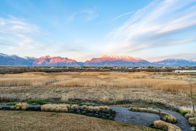 866 N PEARL DR, Lehi, UT 84048