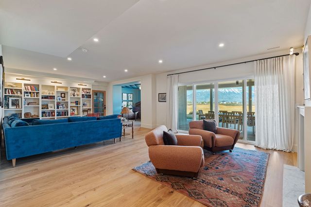 866 N PEARL DR, Lehi, UT 84048