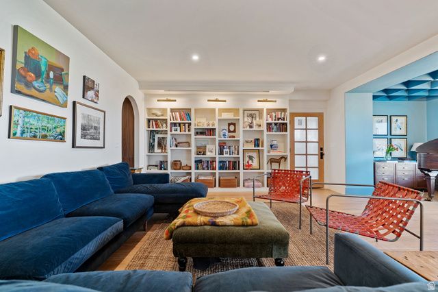 866 N PEARL DR, Lehi, UT 84048