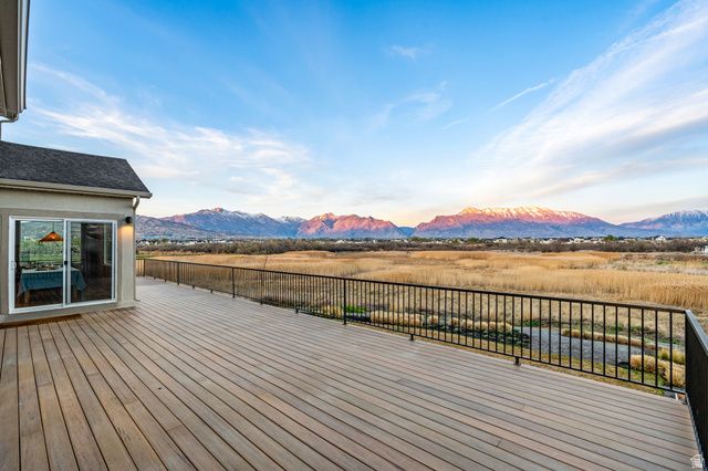 866 N PEARL DR, Lehi, UT 84048