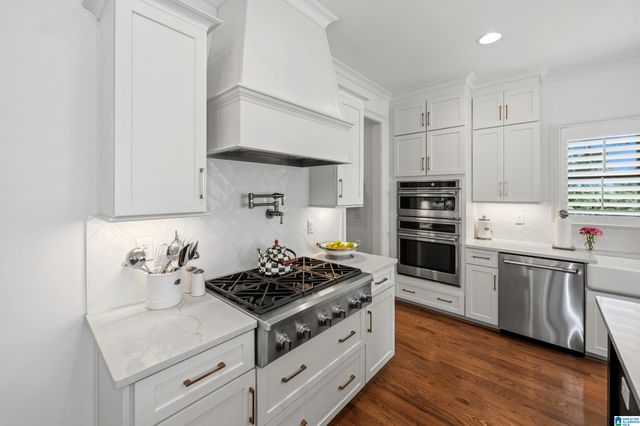 2761 GRIFFIN WAY, Hoover, AL 35244