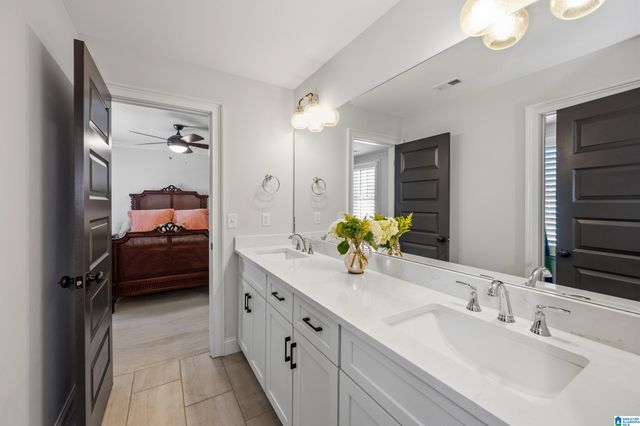 2761 GRIFFIN WAY, Hoover, AL 35244