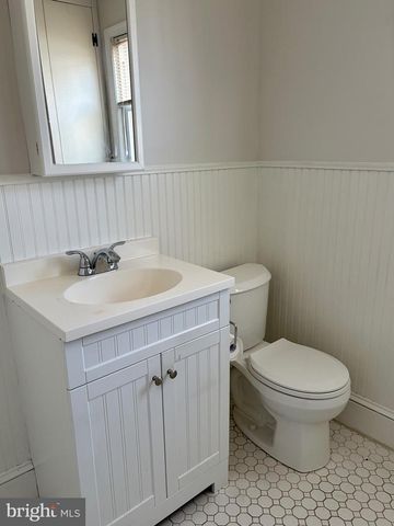 355 MERCY ST, Philadelphia, PA 19148