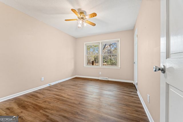 101 Fisher Drive, Hartwell, GA 30643