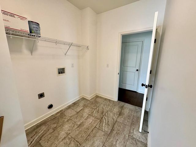 106 Cabrio Way, Headland, AL 36345