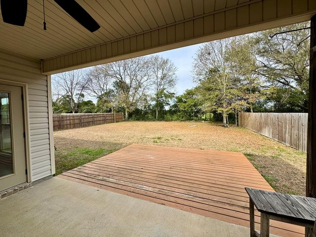 106 Cabrio Way, Headland, AL 36345