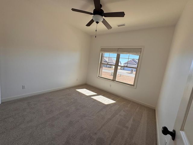 106 Cabrio Way, Headland, AL 36345