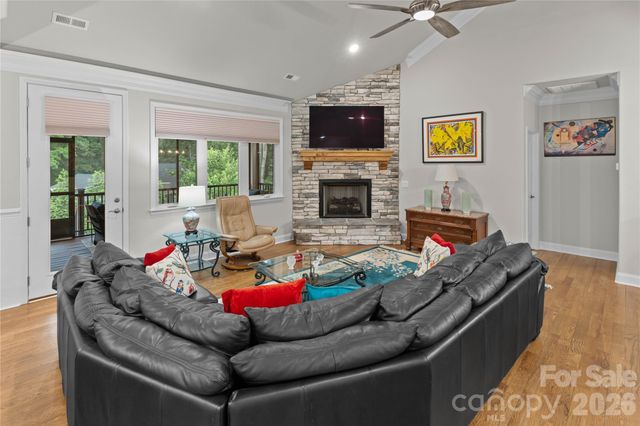 5106 Silver Trace Lane, Denver, NC 28037