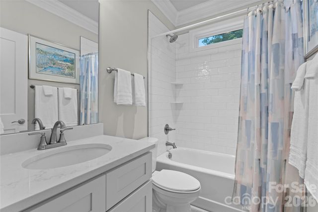 5106 Silver Trace Lane, Denver, NC 28037