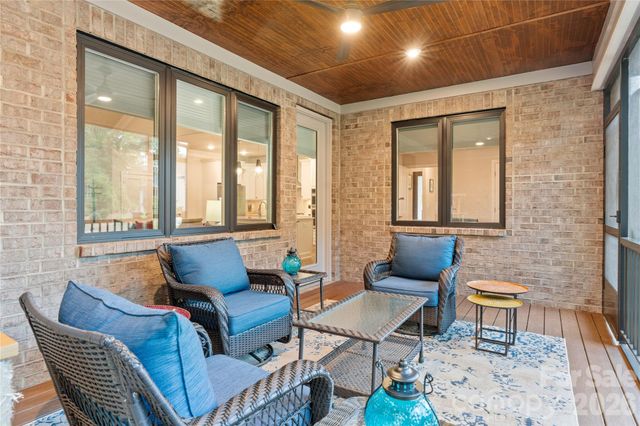 5106 Silver Trace Lane, Denver, NC 28037