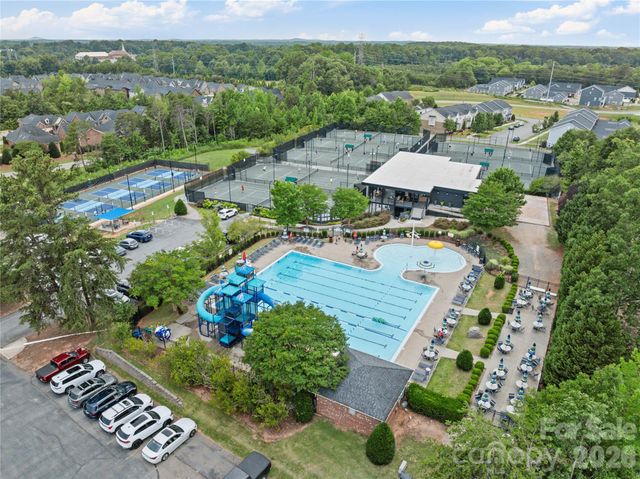 5106 Silver Trace Lane, Denver, NC 28037