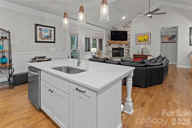 5106 Silver Trace Lane, Denver, NC 28037
