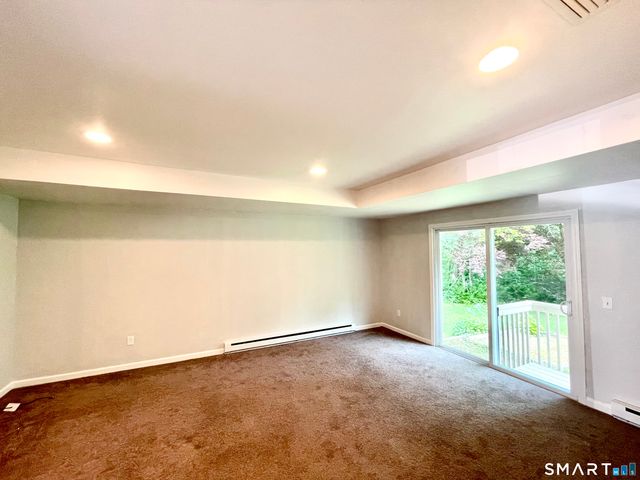 35 Woodmont Road, West Hartford, CT 06117