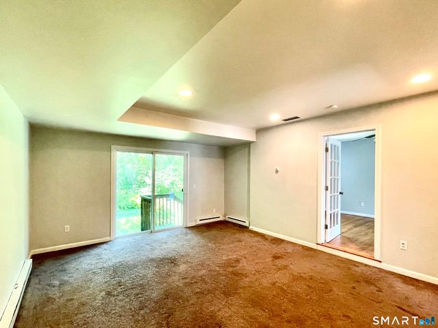 35 Woodmont Road, West Hartford, CT 06117