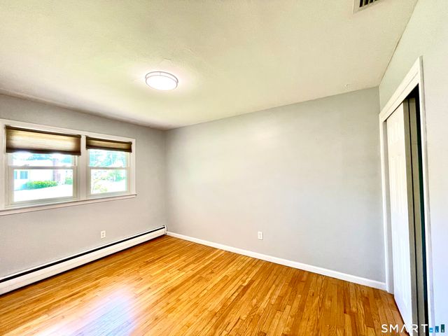 35 Woodmont Road, West Hartford, CT 06117