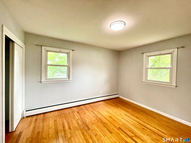 35 Woodmont Road, West Hartford, CT 06117