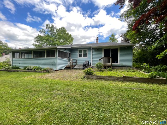 35 Woodmont Road, West Hartford, CT 06117