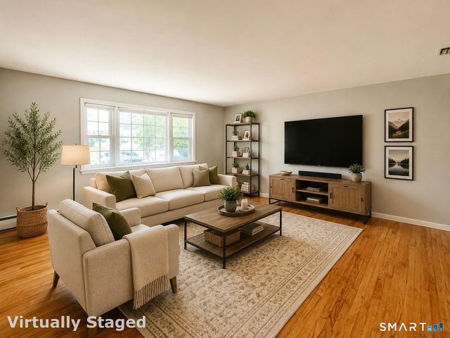35 Woodmont Road, West Hartford, CT 06117