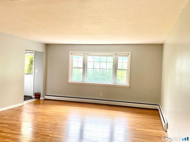35 Woodmont Road, West Hartford, CT 06117