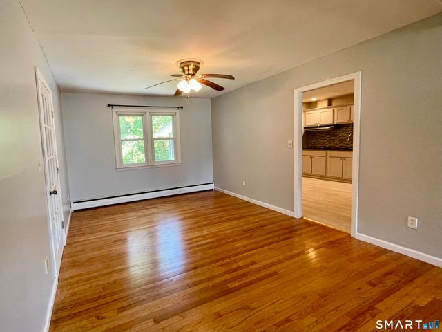 35 Woodmont Road, West Hartford, CT 06117