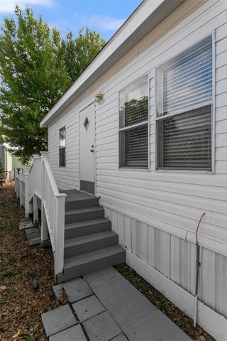 5570 SW 32nd Terrace, Fort Lauderdale, FL 33312