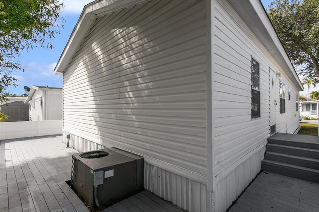 5570 SW 32nd Terrace, Fort Lauderdale, FL 33312