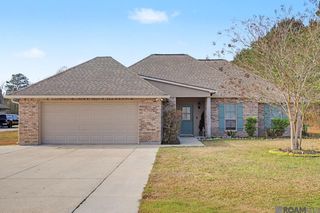9348 Pine Forest Ct, Denham Springs, LA 70726
