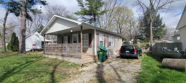 1621 Maple Street, Niles, MI 49120