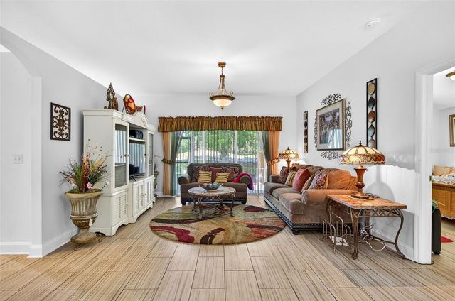 5340 BRADDOCK DRIVE, Zephyrhills, FL 33541