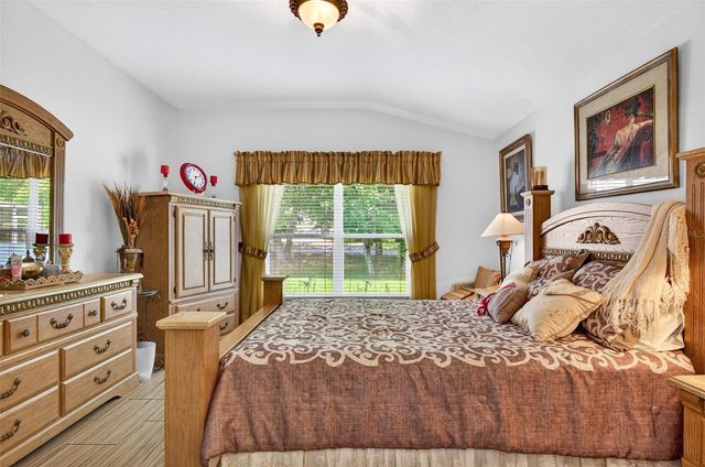 5340 BRADDOCK DRIVE, Zephyrhills, FL 33541