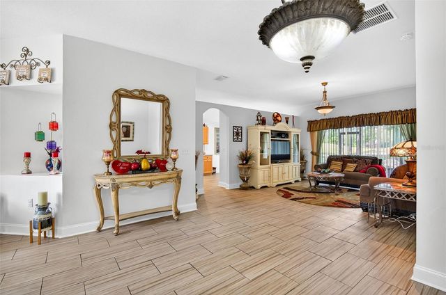 5340 BRADDOCK DRIVE, Zephyrhills, FL 33541