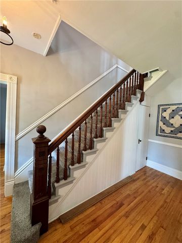 648 Chestnut St, Bridgeville, PA 15017