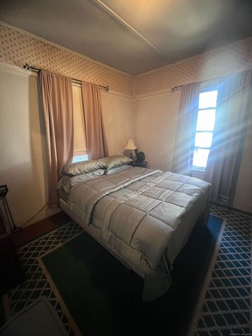 206 West Rock Avenue, New Haven, CT 06515