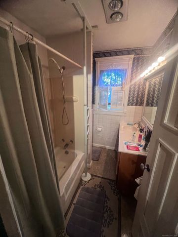 206 West Rock Avenue, New Haven, CT 06515