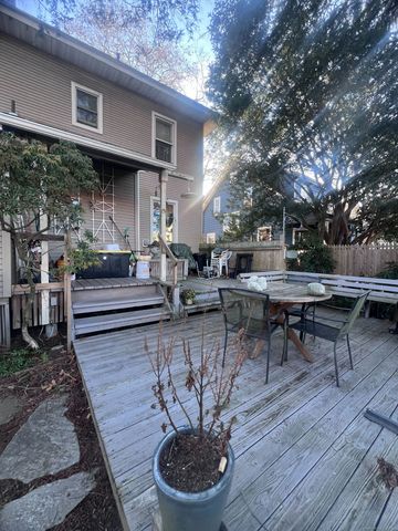 206 West Rock Avenue, New Haven, CT 06515