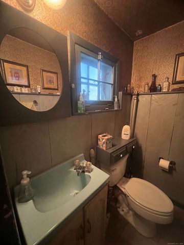 206 West Rock Avenue, New Haven, CT 06515